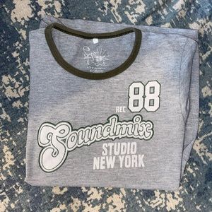 vintage sports top